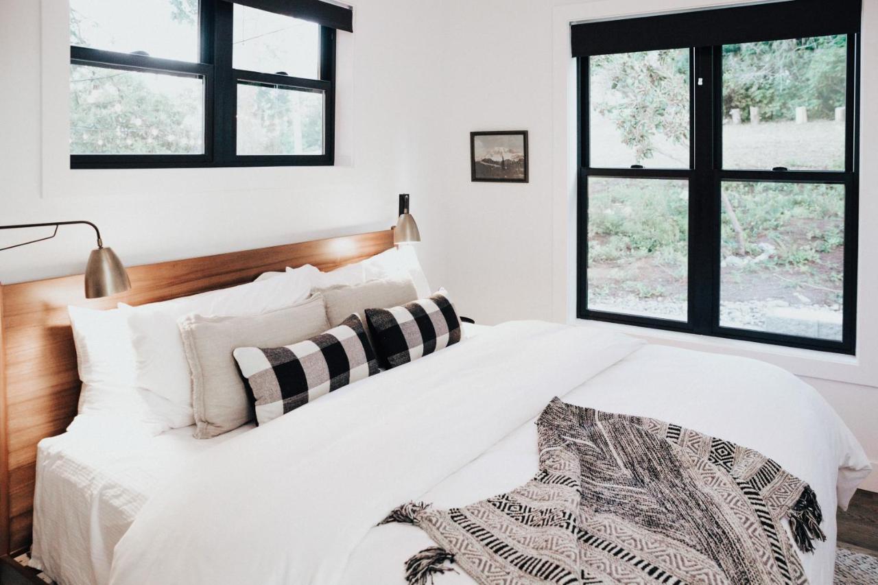 Whidbey Island Modern Farmhouse Greenbank Dış mekan fotoğraf